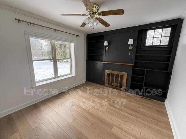 Building Photo - 765 N 21st St