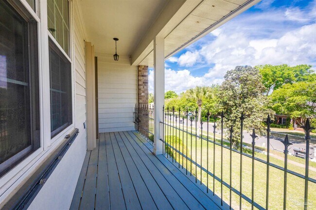 Building Photo - 3019 Keats Dr