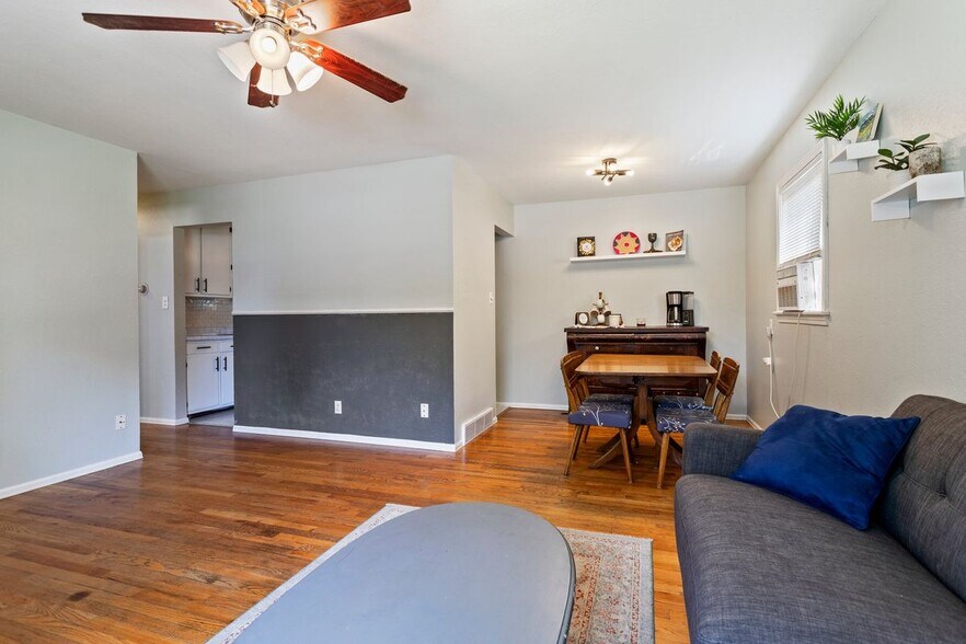 Building Photo - 1550 Happiness Dr
