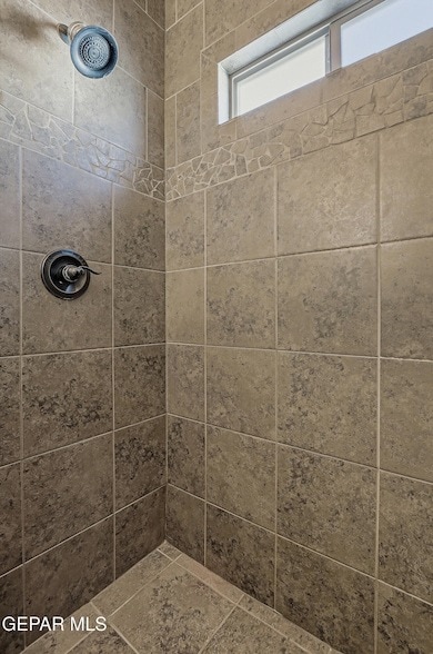 Building Photo - 2508 Eastern Sky St