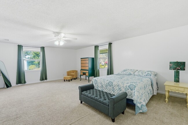 Building Photo - 2222 Bacon Park Dr