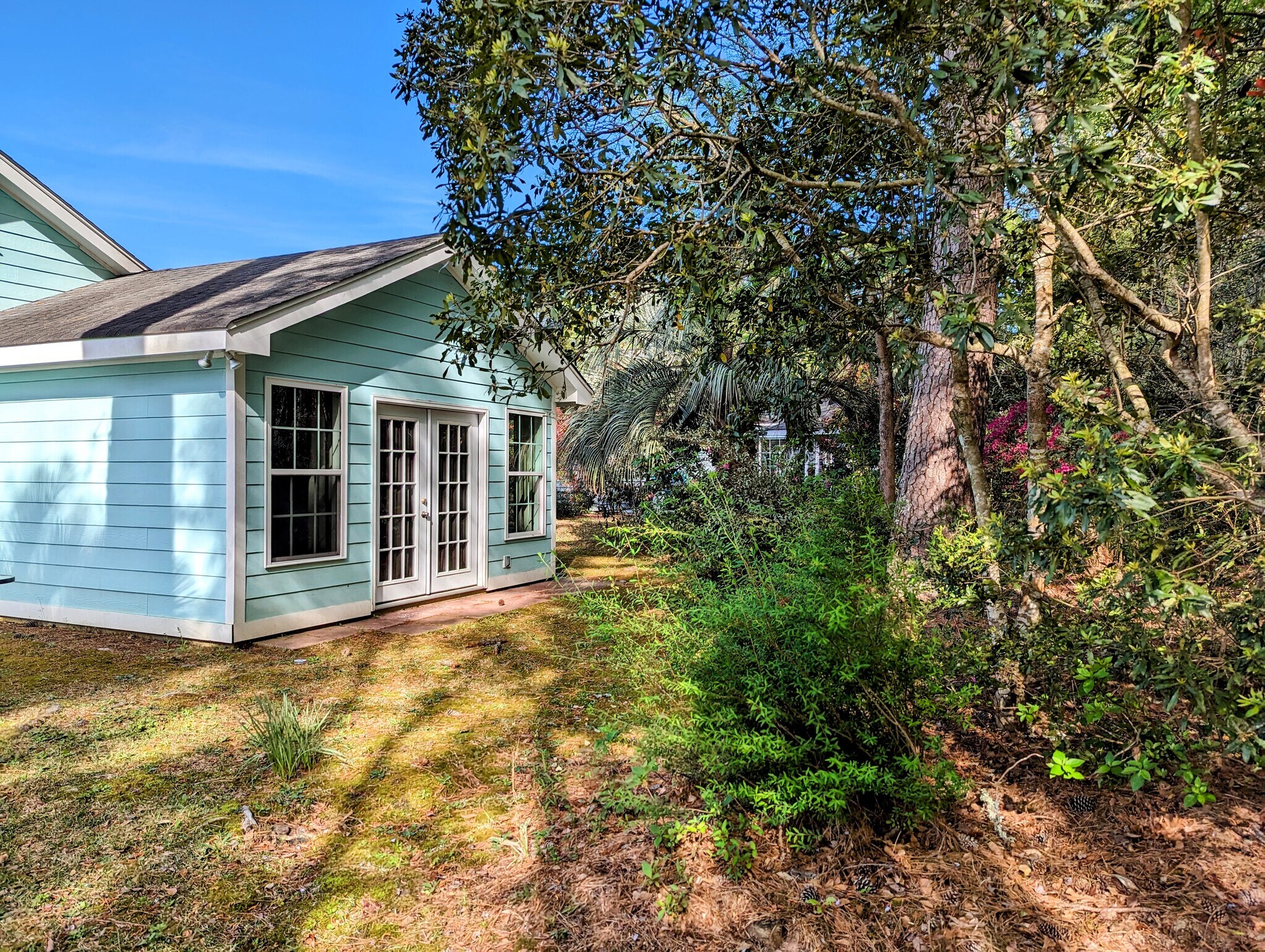 Building Photo - 1125 Ganton Way