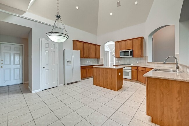 Building Photo - 17615 Dylans Point Ct