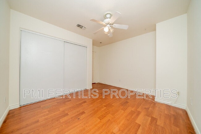 Building Photo - 5055 St Albert Dr