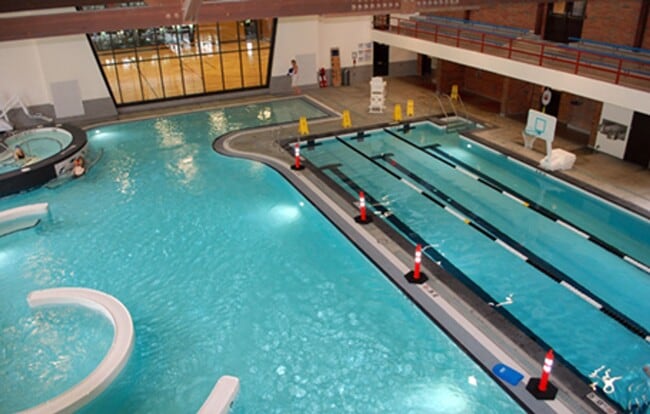 Building Photo - Lovely 2 Bedroom/1.5 Bath Mt Park Condo w/ Garage