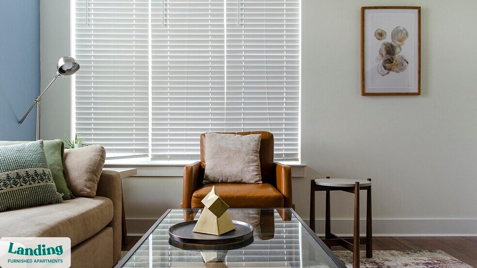 Building Photo - 901 Kelly Green Ln