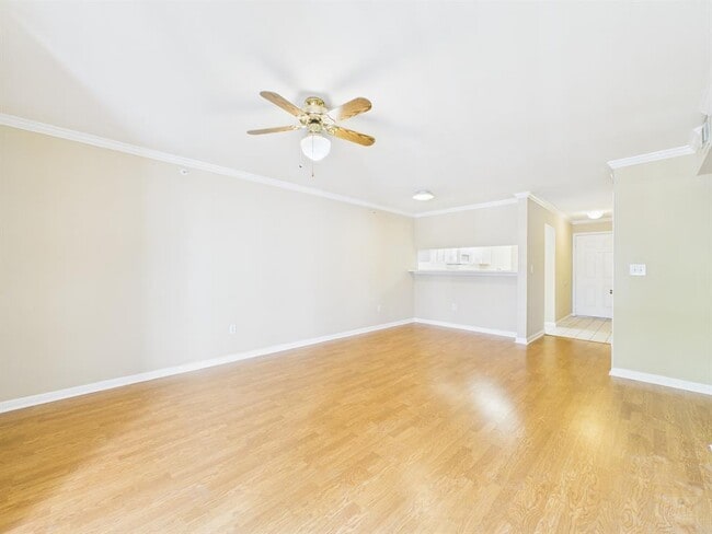 Primary Photo - 501 W 26th St