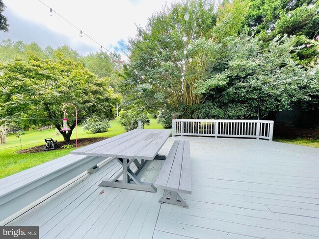 Building Photo - 1474 Freeman Dr