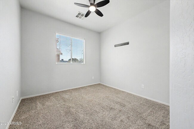 Building Photo - 418 N Mahogany Ct