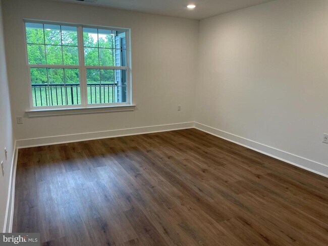 Building Photo - 5302 MARY ASHBY Way
