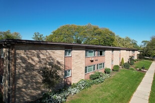 Building Photo - Faircrest Apartments