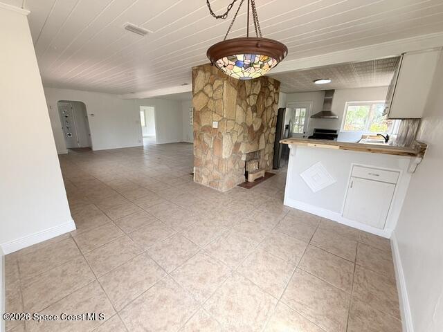 Building Photo - 100 Tampa Ave