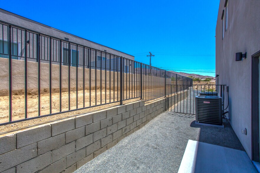 Building Photo - 66715 Pinto Way