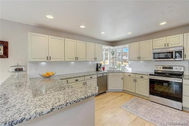 Building Photo - 1714 Foxfield Dr