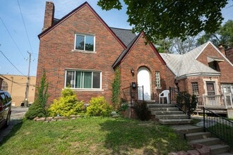 Building Photo - All Utilities Included!!  Freshly Remodele...