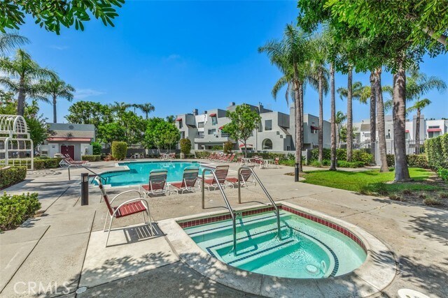 Building Photo - 27864 Emerald