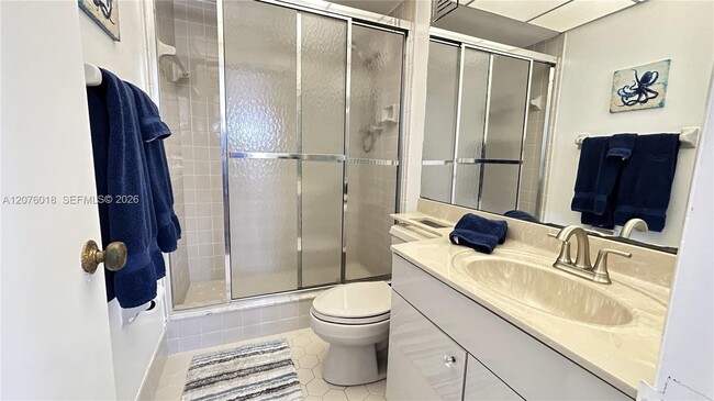 Building Photo - 4117 Bougainvilla Dr