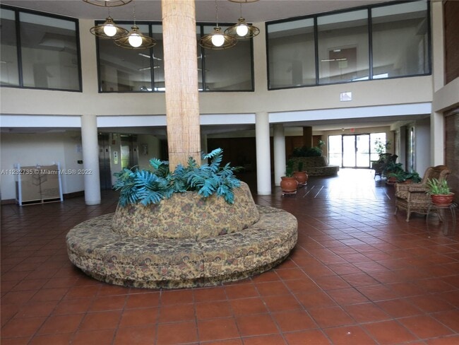 Building Photo - 1300 SW 122nd Ave