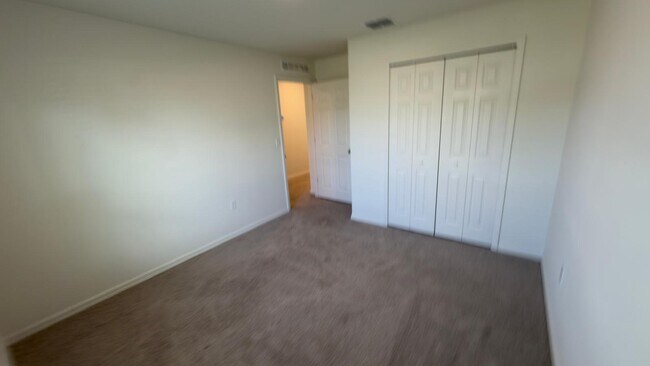 Building Photo - 2507 SE Charleston Dr
