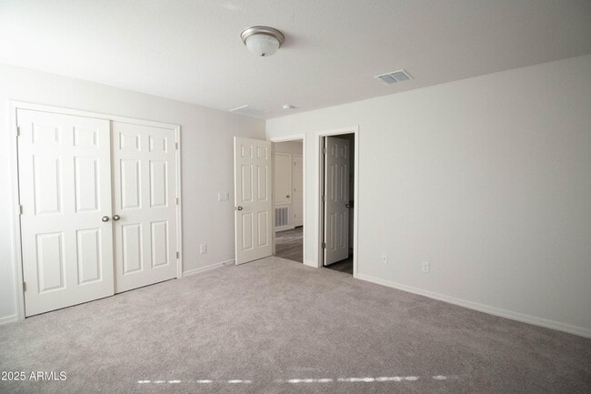 Building Photo - 1675 E Judi St