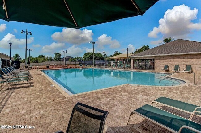 Building Photo - 13681 Fish Eagle Dr W