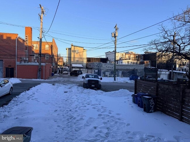 Building Photo - 2439 Maryland Ave