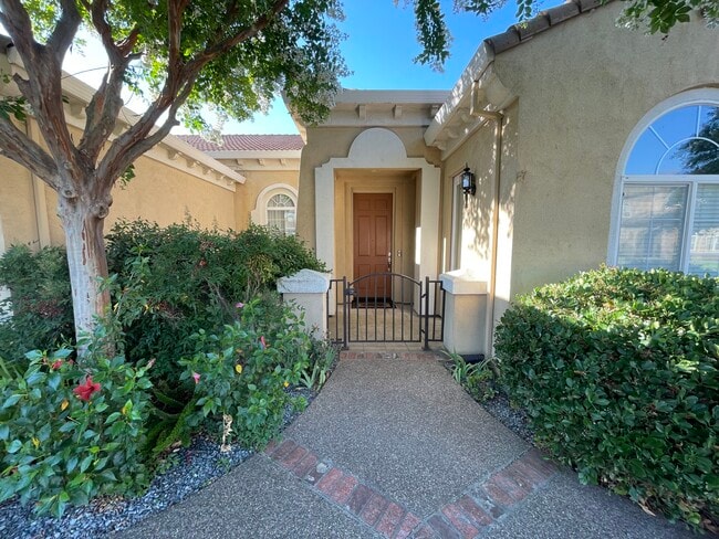 Primary Photo - 8024 Halesworth Dr