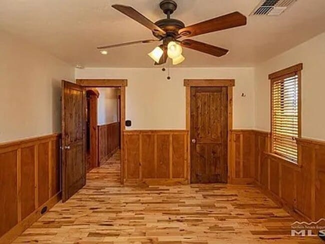 Building Photo - Your Dream Home Awaits! Available in June!