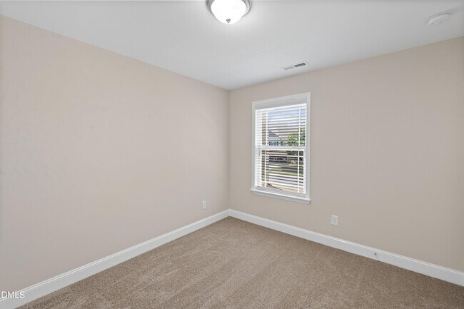 Building Photo - 227 Mayfield Dr