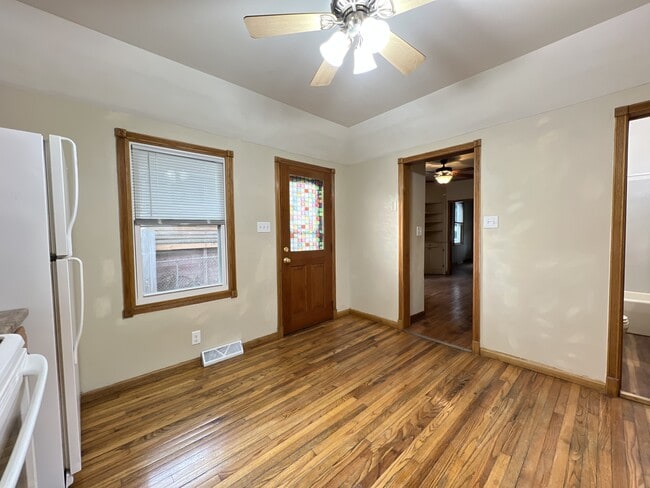 Building Photo - 2268 White St