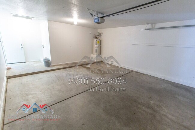 Building Photo - 4715 N 84th Ln