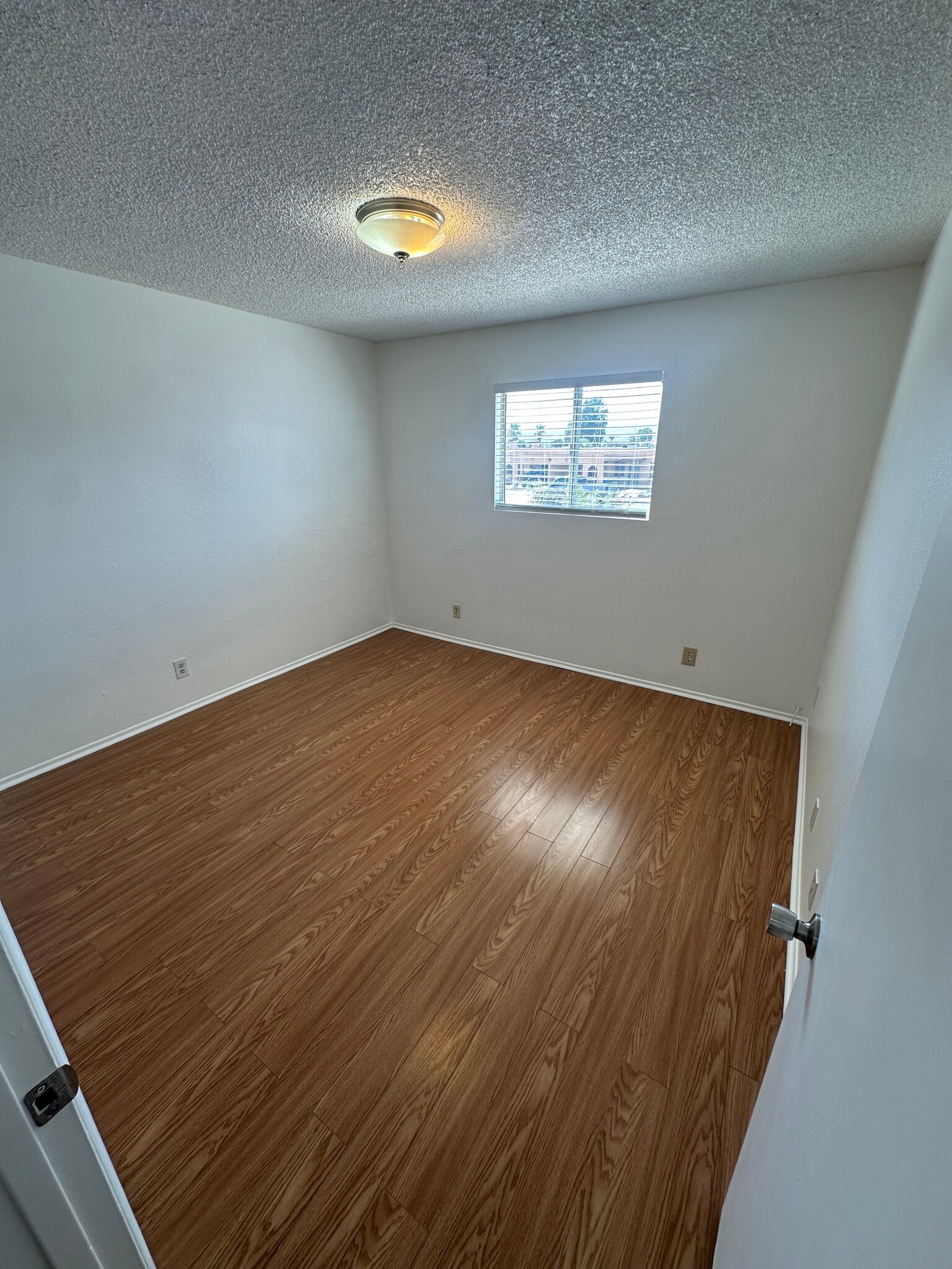 Building Photo - 2152 Riviera Blvd