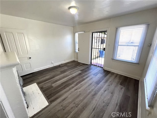 Building Photo - 3108 6th Ave