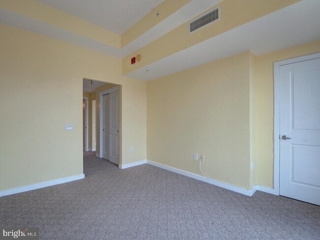 Building Photo - 475 K St NW