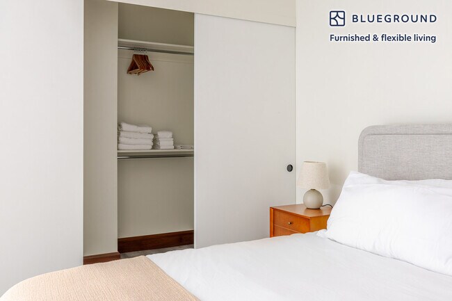 Building Photo - 110 W Ocean Blvd