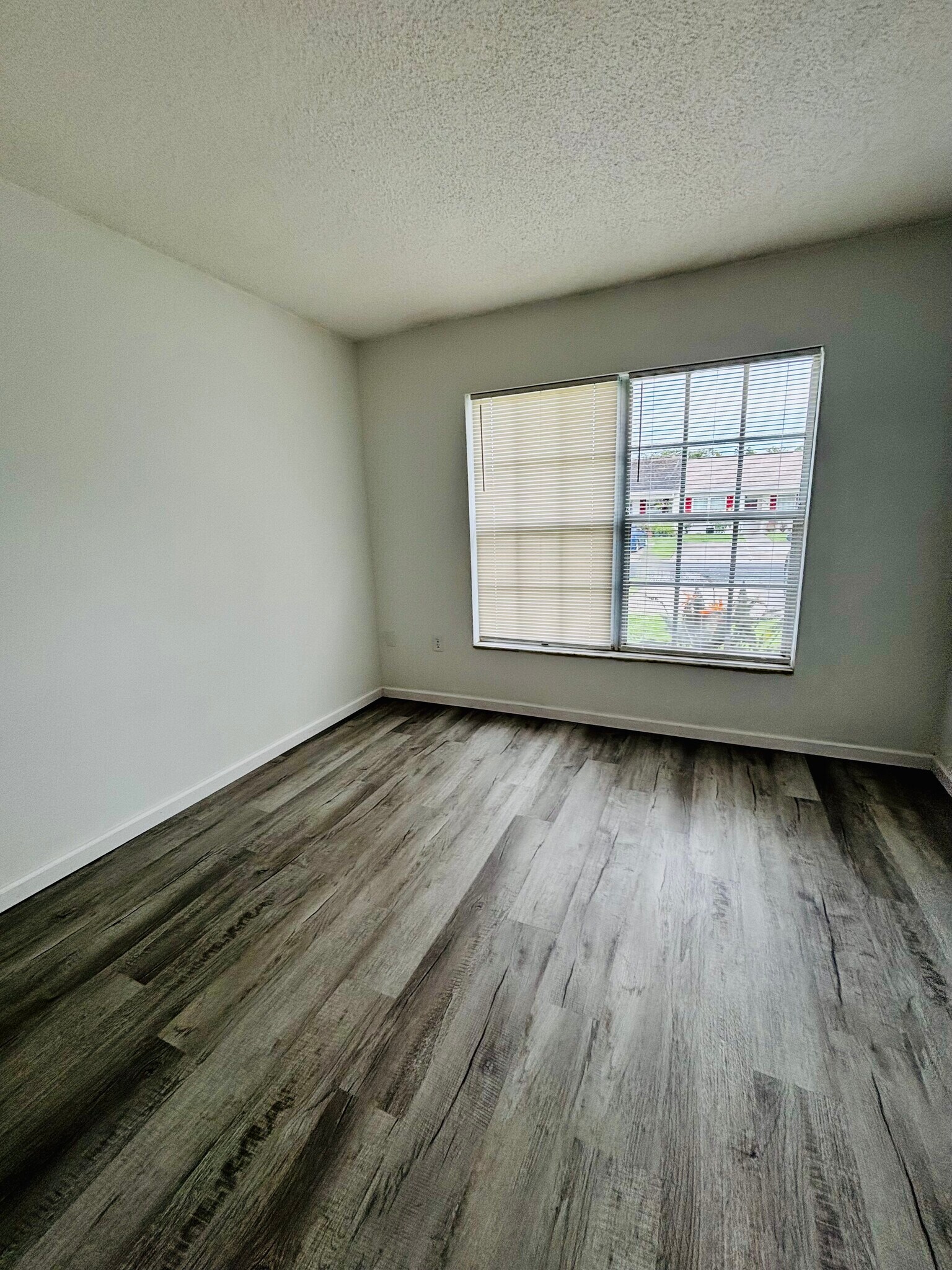 Building Photo - 2853 Forrestal Ct
