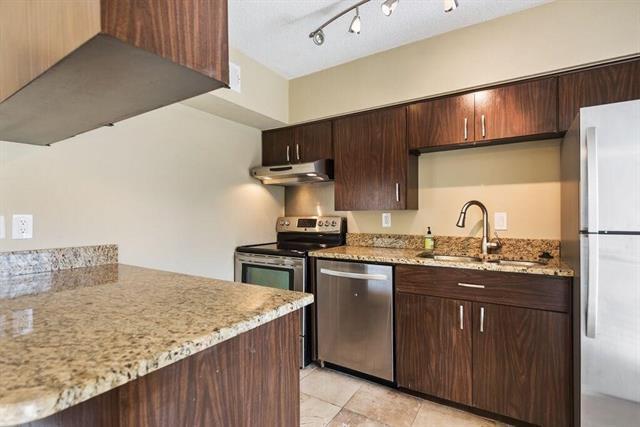 Building Photo - 4524 Amesbury Dr