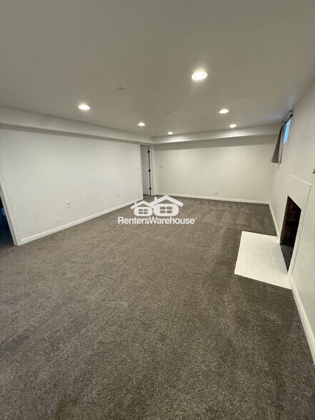 Building Photo - 3591 Kempner Rd S