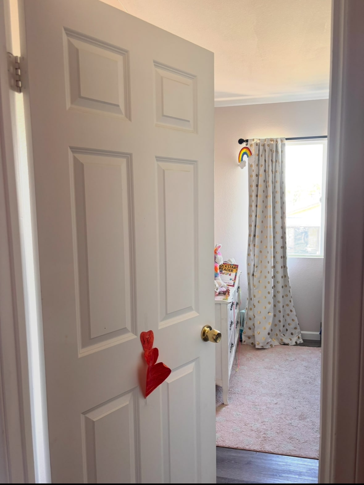 Building Photo - 547 Hart Dr