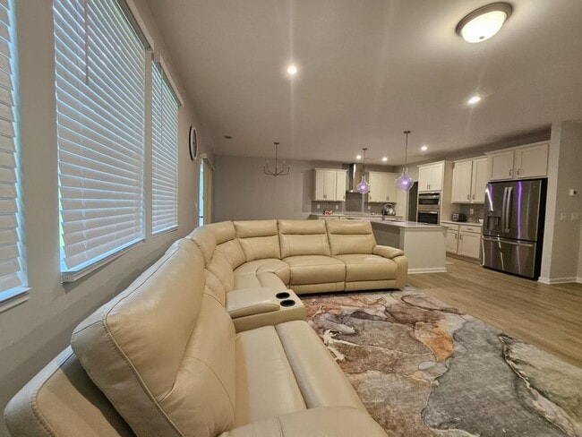 Building Photo - 1290 Jordan Brook Dr