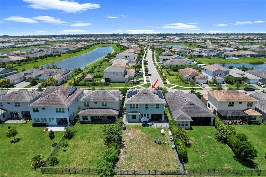 Building Photo - 15406 Goldfinch Cir