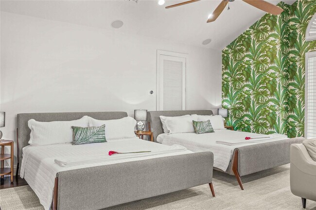 Building Photo - 1958 SE 21st Ave