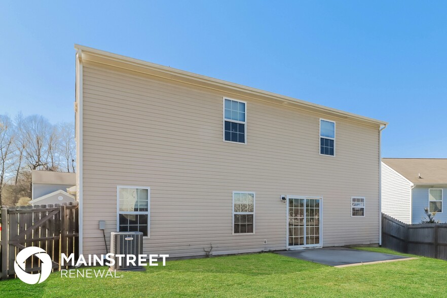 Building Photo - 9320 Bradstreet Commons Way