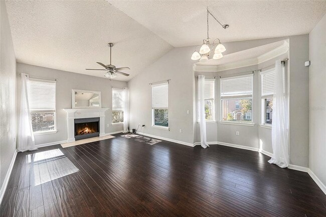 Building Photo - 10436 Villa View Cir