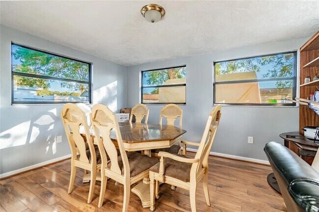 Additional room - 7838 Foxwood Dr