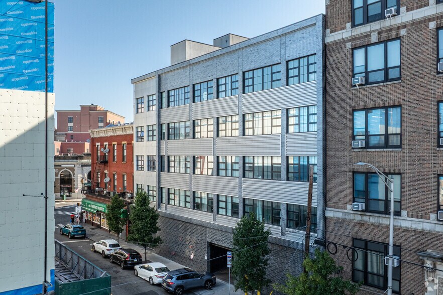 Building Photo - The Fairmount at McGinley