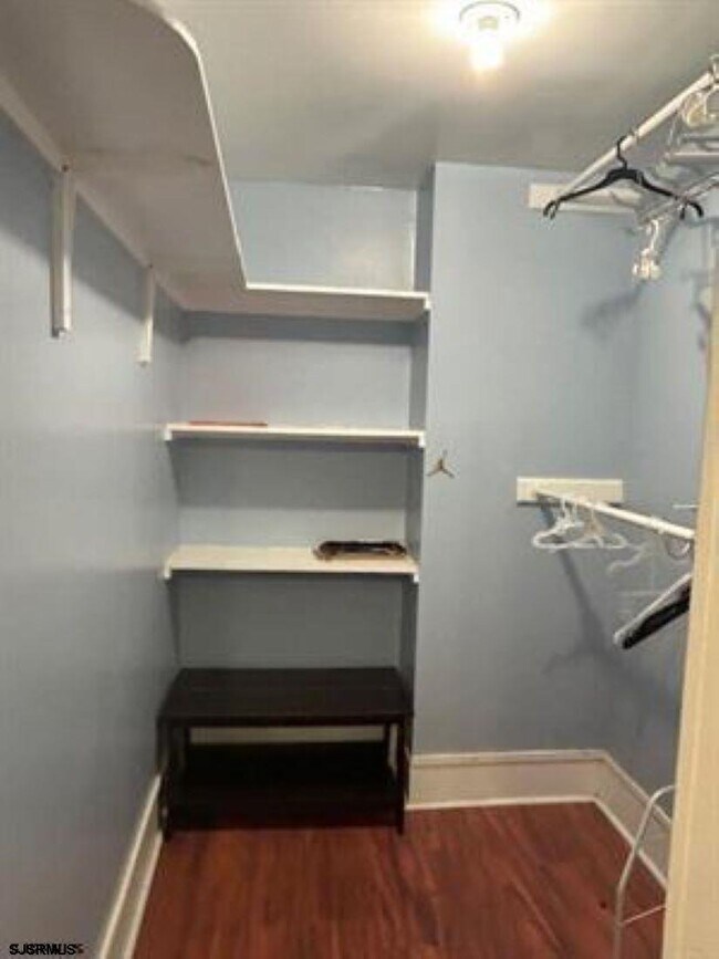 Building Photo - 2721 Boardwalk