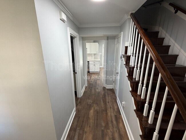 Building Photo - 103 Sara Dr