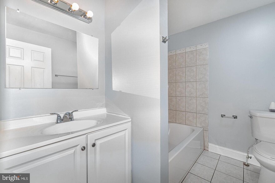 Bathroom - 4600 Eastern Ave