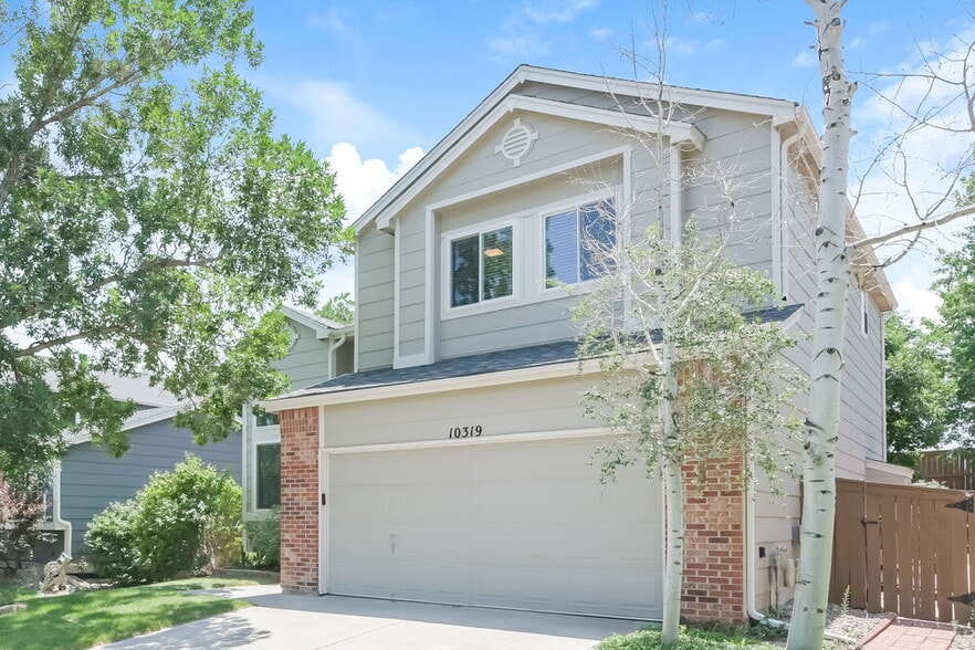 Building Photo - 10319 Woodrose Ln